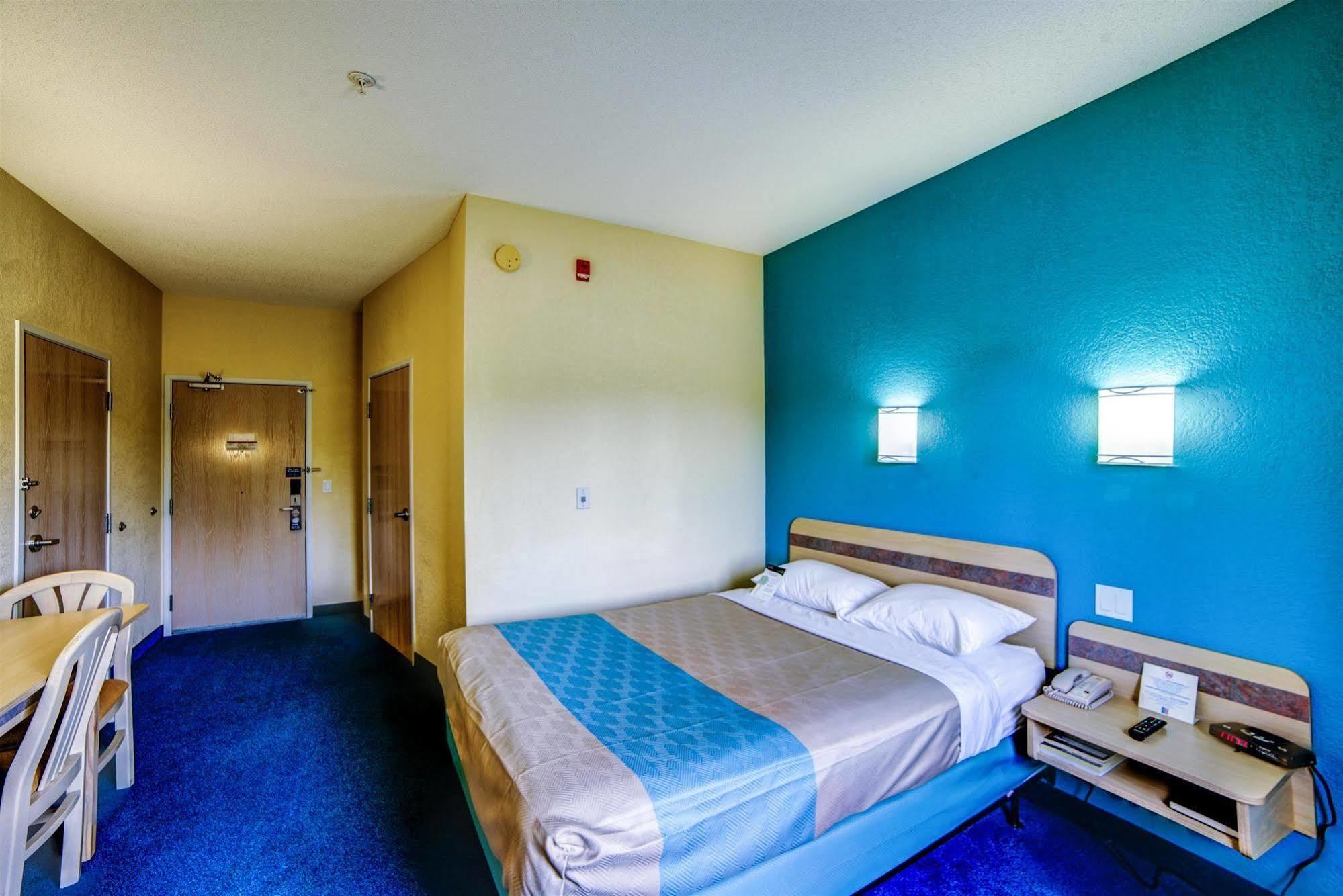 Motel 6-Huntsville, On エクステリア 写真